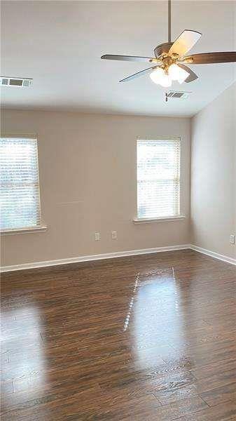 Building Photo - 4408 Black Hills Dr NW