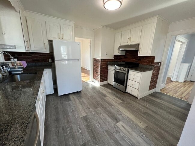 Building Photo - 50 Cleveland Ave