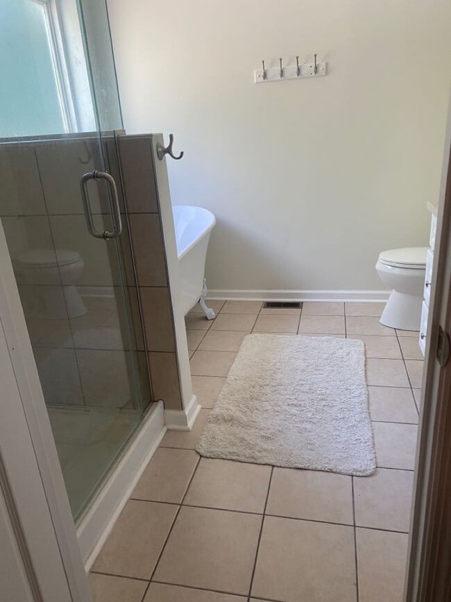 Building Photo - 120 Long Beach Blvd