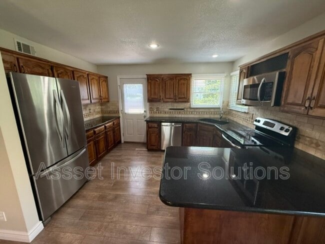 Building Photo - 21607 W 51st St