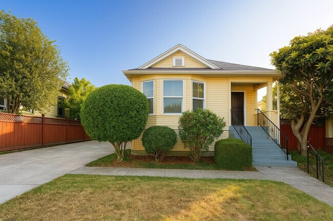 Building Photo - 107 S Grant St