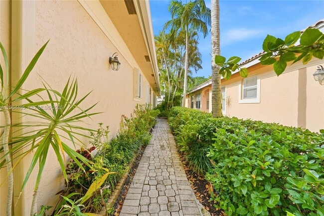 Building Photo - 2513 Coral Trace Pl