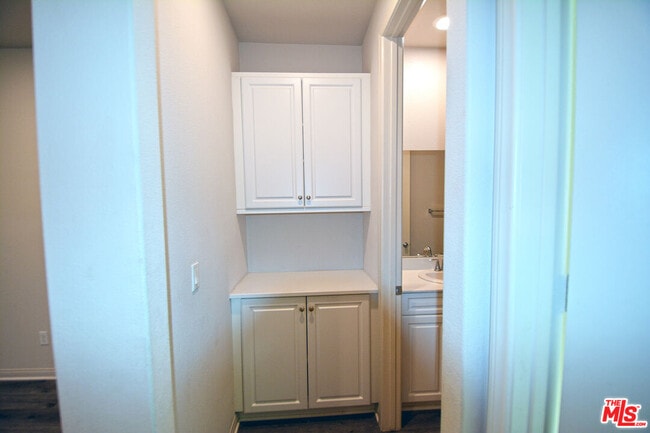 Building Photo - 14107 W Birch Ln