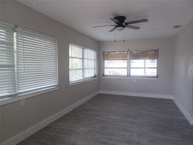 Building Photo - 120 Causeway Blvd