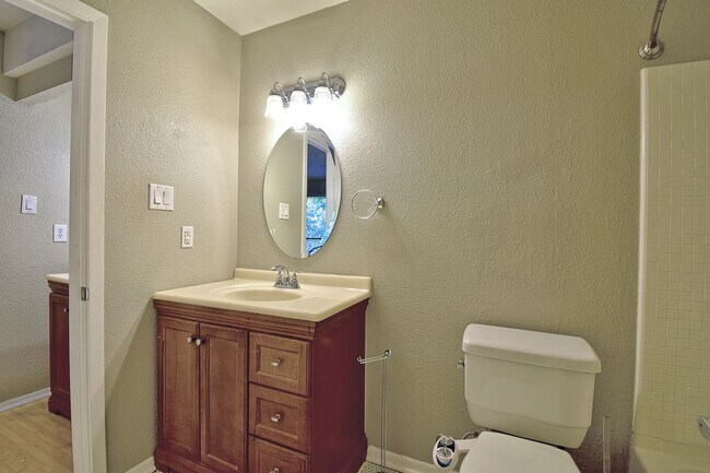 Building Photo - 7635 Guadalupe St