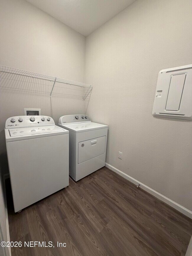 Building Photo - 14635 Macadamia Ln