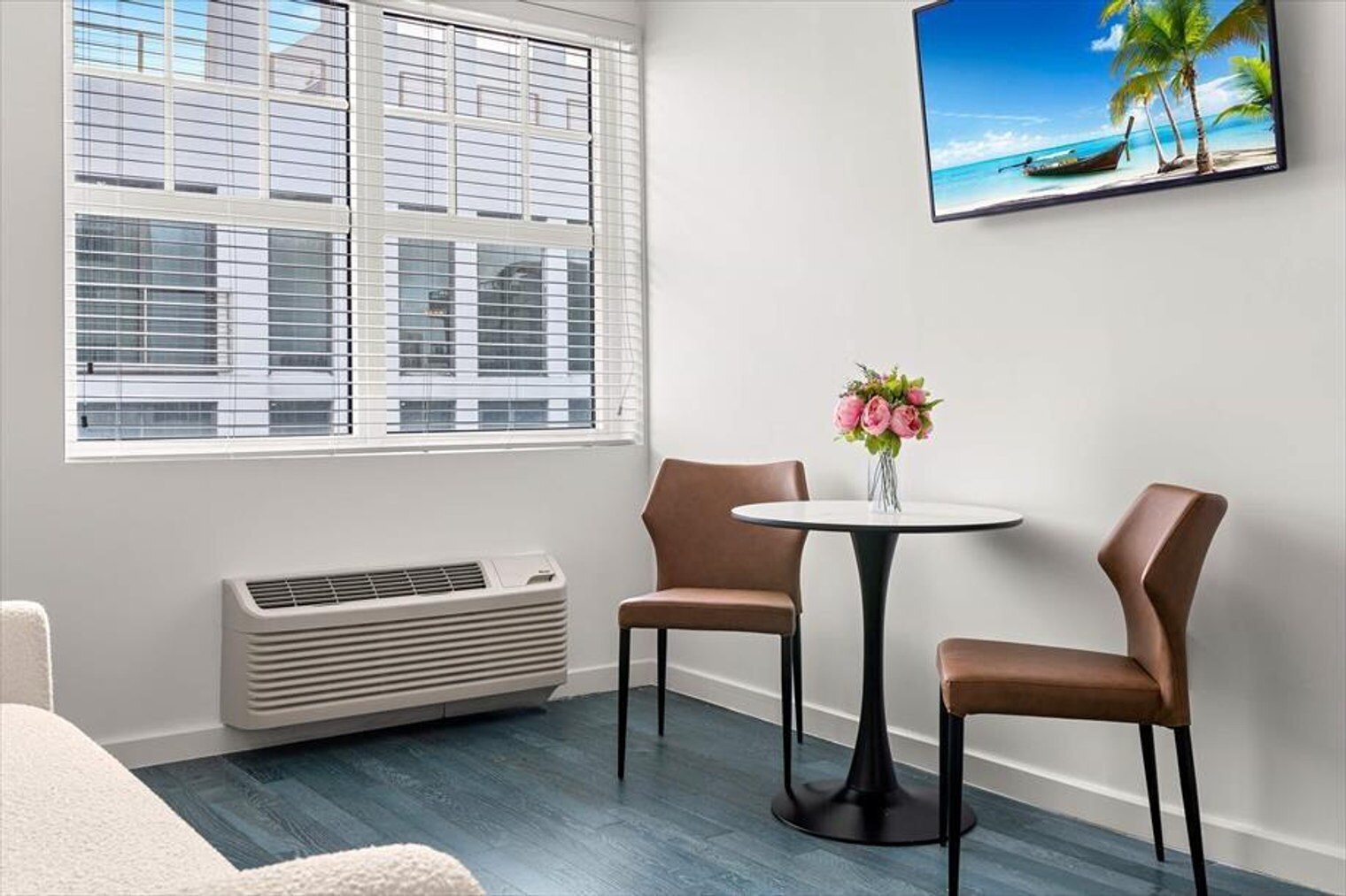 Building Photo - 1700 Alton Rd