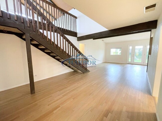 Building Photo - 5514 Halison St