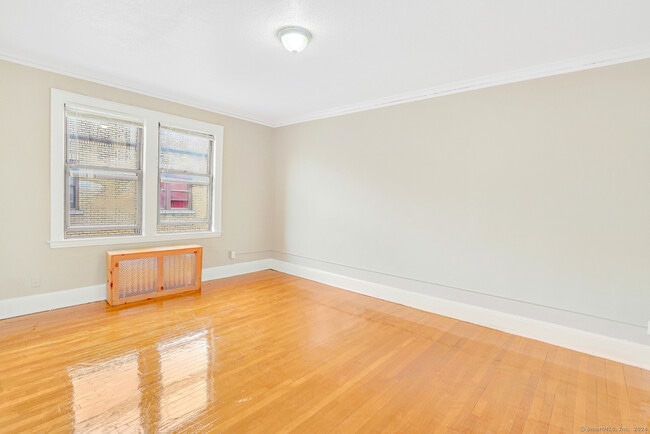 Building Photo - 35-39 Sumner St