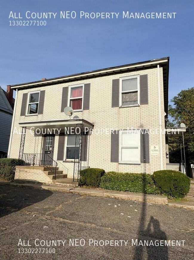 Primary Photo - 1612 Cleveland Ave NW