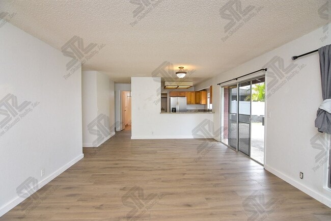 Building Photo - 3BR / 2Bath / 4Pkg - Home in Mililani!