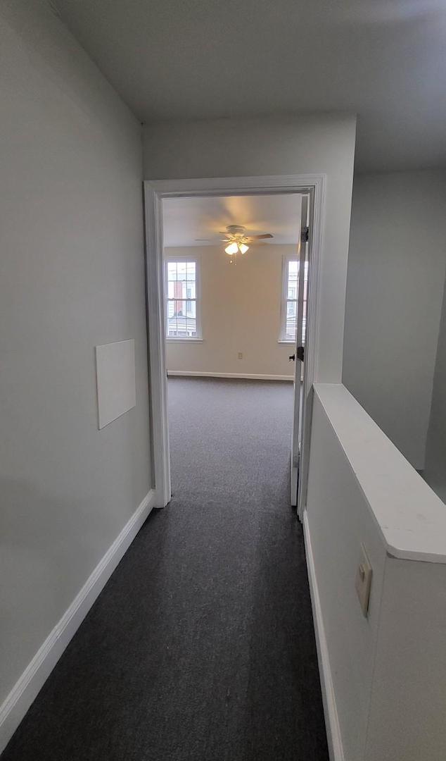 Building Photo - 131 N Hobart St