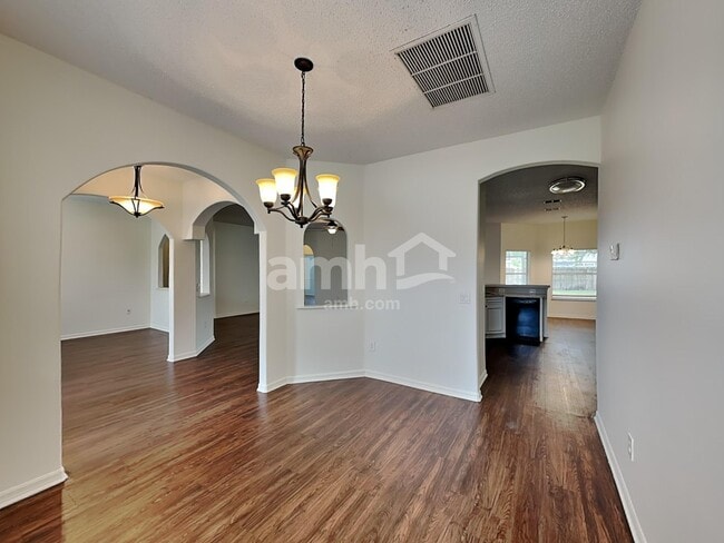 Building Photo - 3533 SW Viceroy St