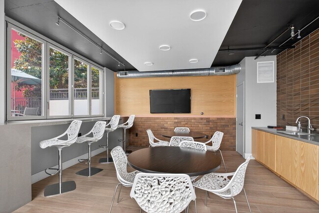 Building Photo - Stunning Two-Story Treo Residence in Littl...