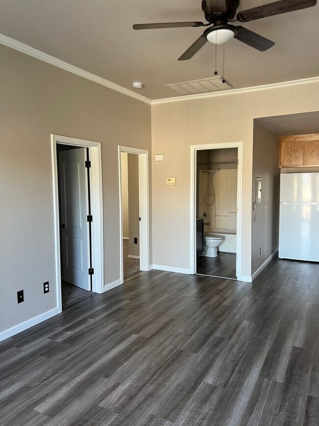 Building Photo - 2820 East St