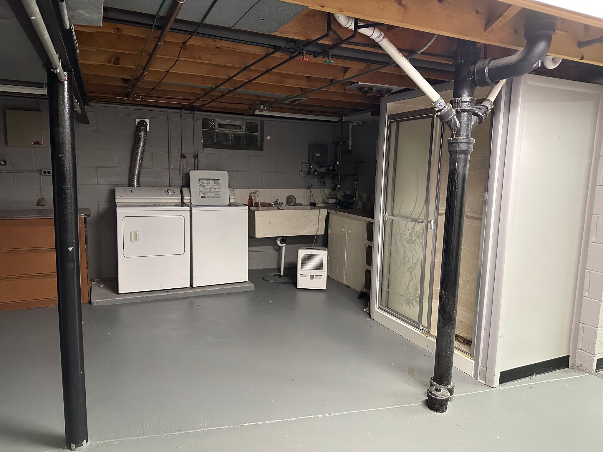 Building Photo - 9574 Idlewood Dr