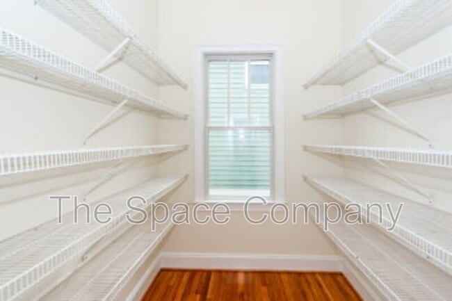 Building Photo - 1150 Quick Rabbit Loop