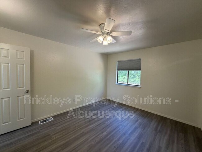 Building Photo - 5409 6th St NW