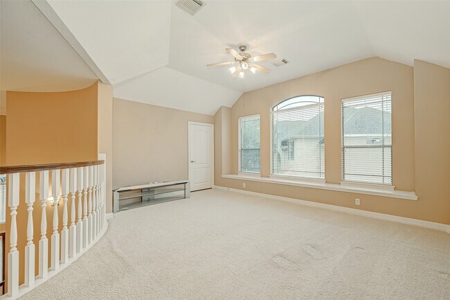 Building Photo - 22518 Silvermist Ln