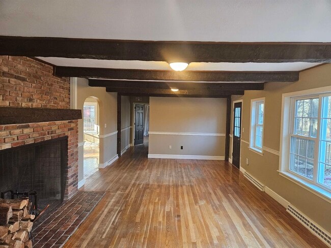 Building Photo - 38 Piscataqua Rd