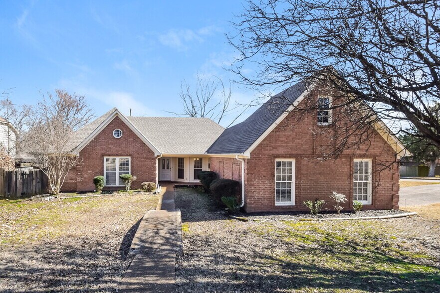 Building Photo - 4760 Harvest Knoll Cove N