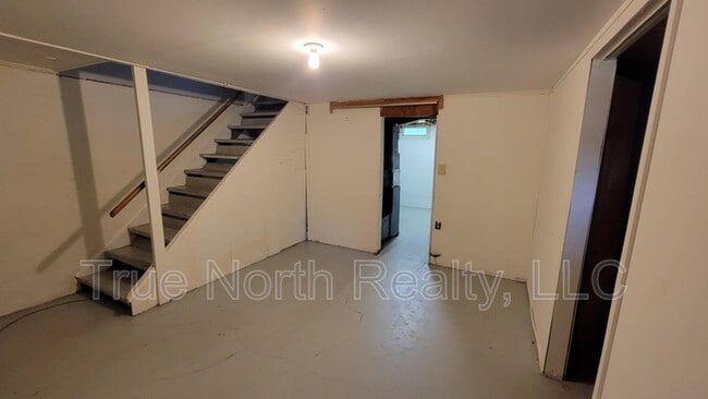 Building Photo - 1608 Smith Rd