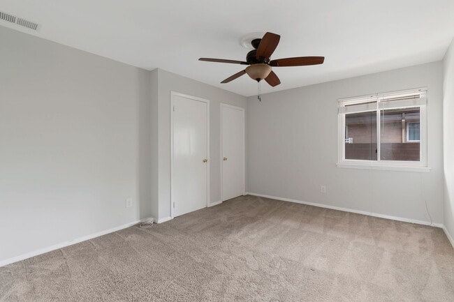 Building Photo - 346 Carpenter Dr NE