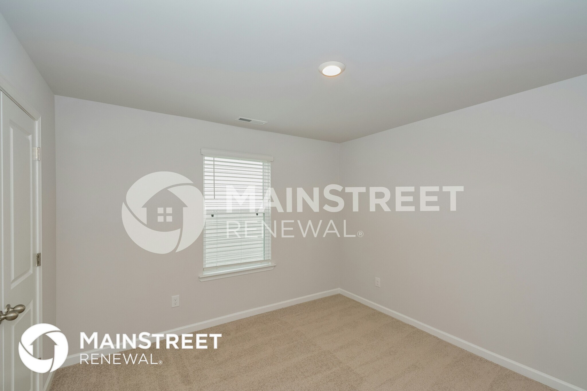 Building Photo - 2323 Curbow Dr