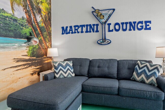 Building Photo - 4465 Clipper Cove