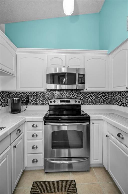 Building Photo - 300 S Florida Ave