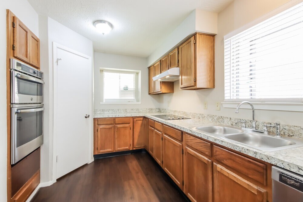Building Photo - 11426 Milners Point Dr