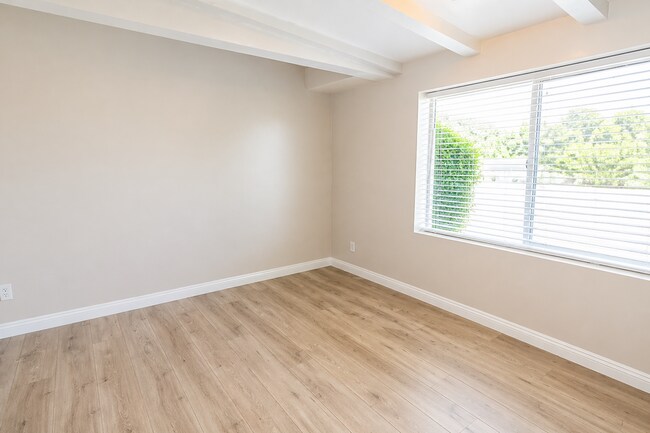 Building Photo - 5135 63rd St