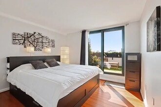 Building Photo - 59 Brainerd Rd