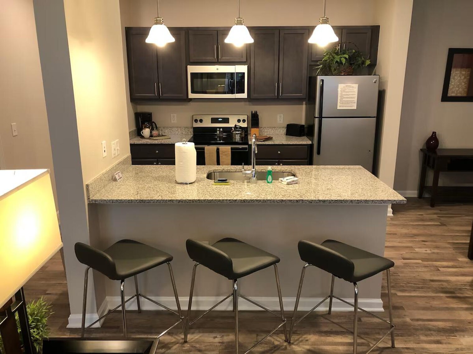 Building Photo - 1408 Broadcloth St