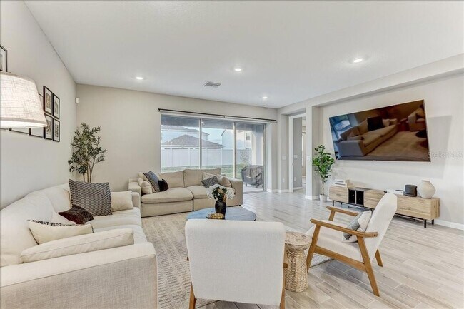 Building Photo - 33886 Landsman Lp