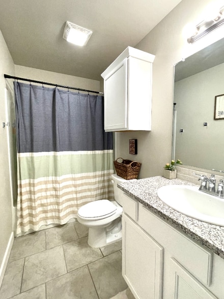 Building Photo - 7418 32nd St