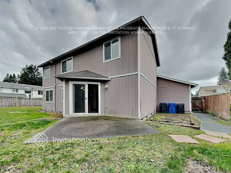 Building Photo - 17302 26th Ave E