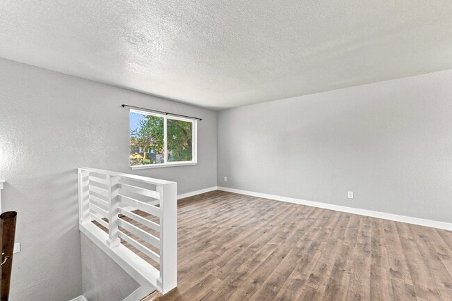 Building Photo - $2,095.95, 4 bed, 2 bath, located in Colorado Springs with a fenced-in backyard.