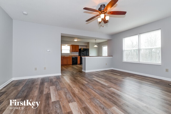 Building Photo - 3638 Miesha Dr