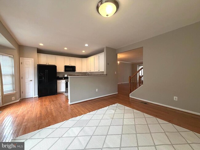 Building Photo - 21831 Ladyslipper Sq