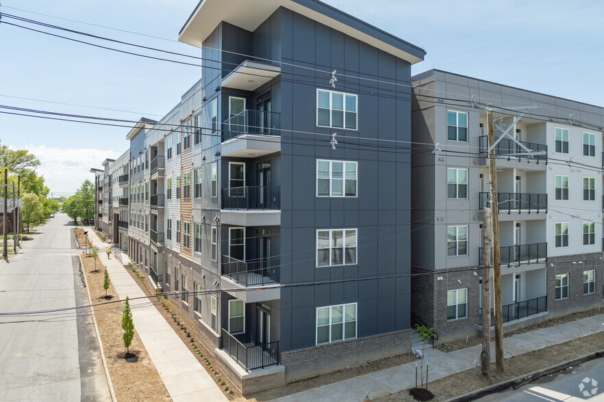 The Eclipse at Russell - Primary Aerial - Eclipse