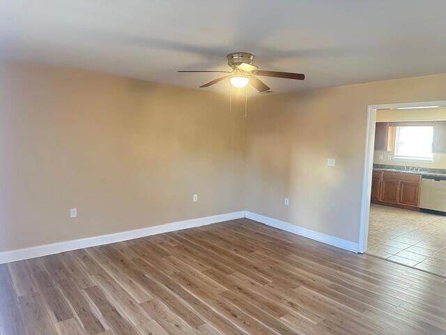 Building Photo - 1615 Manchester Trail NE