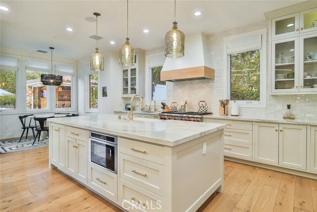 Building Photo - 5041 Palomar Dr