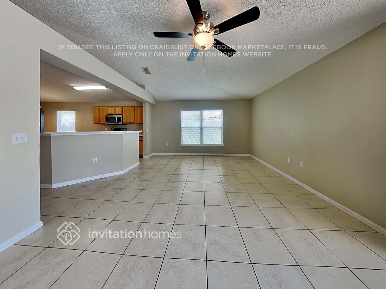 Building Photo - 12636 Lake Vista Dr