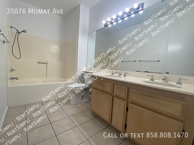 Building Photo - 35076 Momat Ave