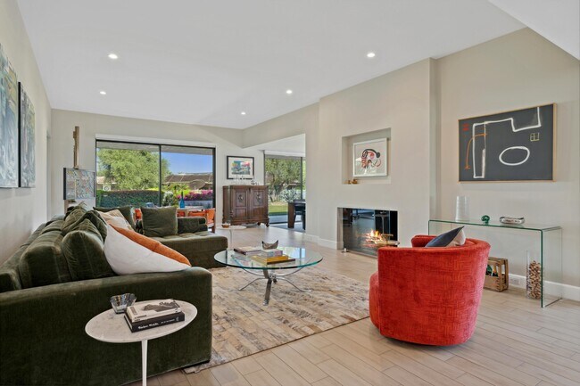 Building Photo - 78 Colgate Dr
