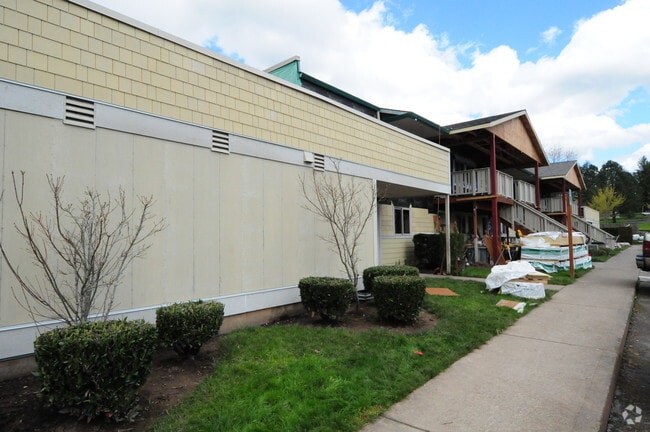 Building Photo - Duck Country - Linwood