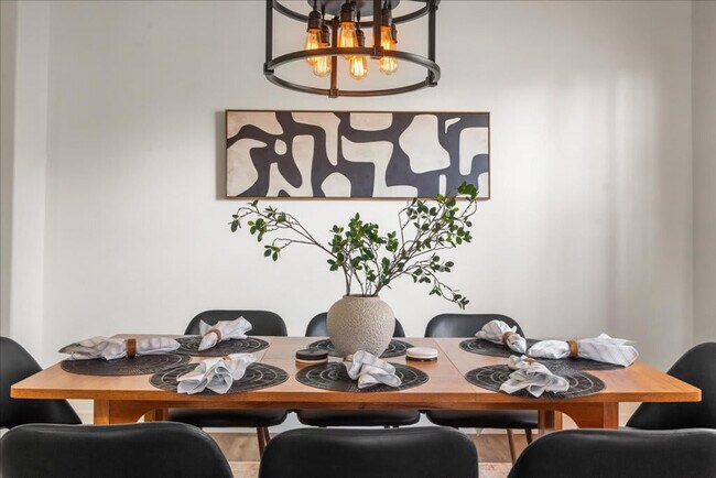 Building Photo - 10617 W Adela Dr.