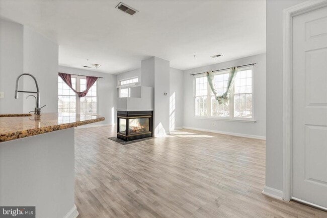 Building Photo - 4200 Mozart Brigade Ln