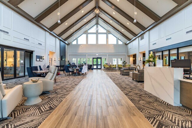 Building Photo - 55+ Del Webb community in Fuquay Varina with tons of amenities! -Available Now!